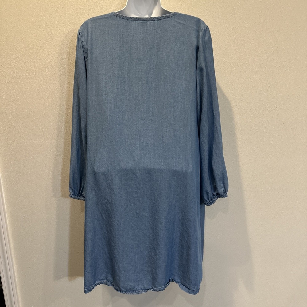 Old Navy Women's Chambray‎ Denim Button Front Midi Dress Size Medium - Picture 4 of 10